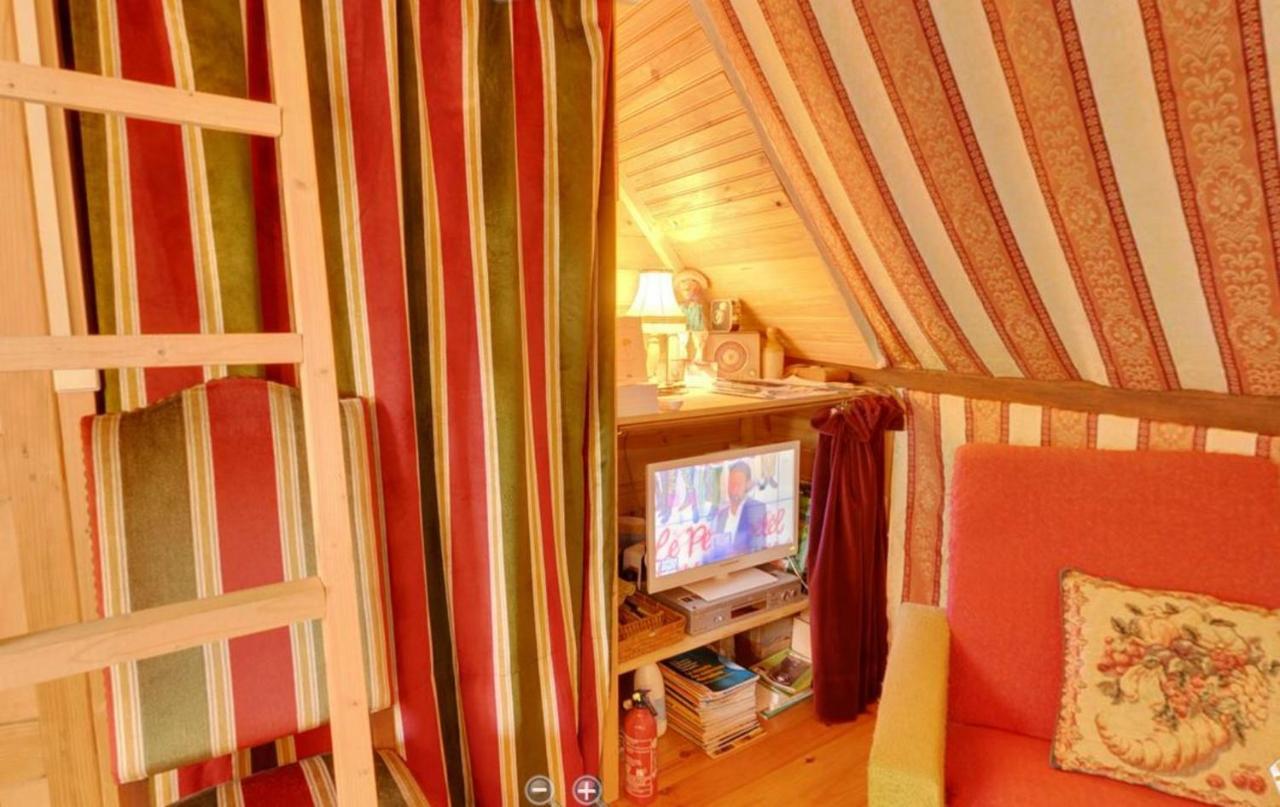 Chambre D'Hotes De La Galaisiere Préaux Eksteriør bilde